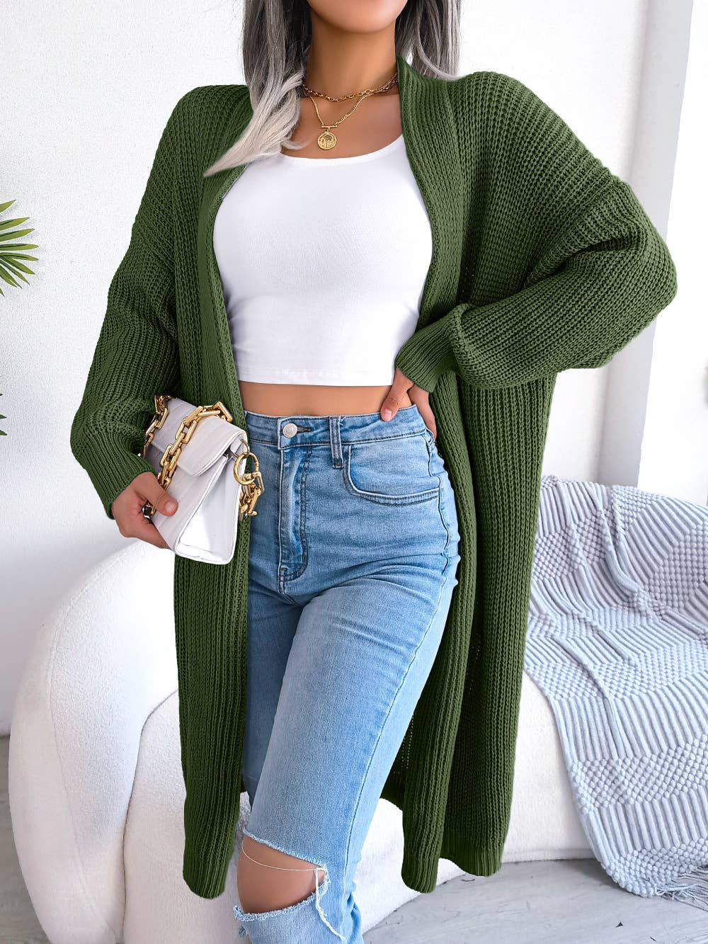 Why a Lightweight Cardigan in a Must for Summer - Sydne Style